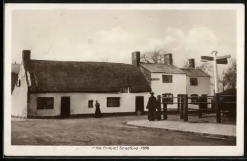 AK Stretford, The Pinfold