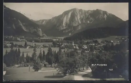 AK Alt Aussee, Ortspartie mit Bergen
