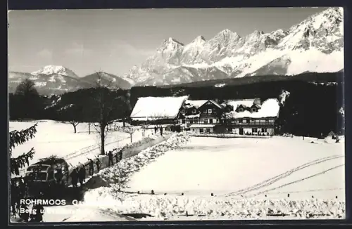 AK Rohrmoos, Gasthaus Moser mit Strassenpartie im Schnee