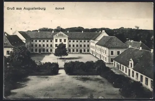AK Augustenburg, Das Schloss aus der Vogelschau