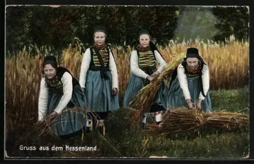 AK Mädchen in hessischer Tracht bei der Kornernte