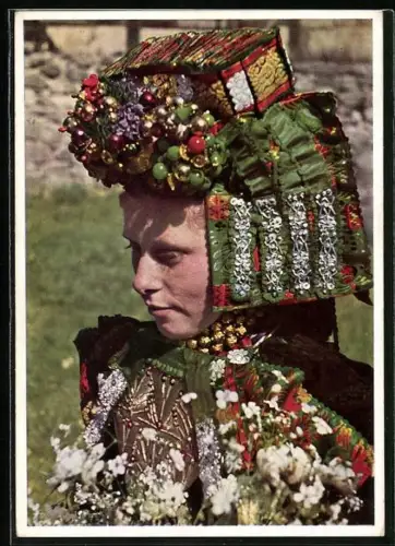 AK Schwälmer Braut in Festtracht