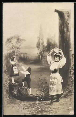 AK Buchstabe J, Frau und Kinder in Trachten, Waldweg