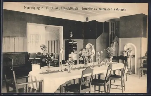 AK Nörrköping, K. F. U. M., Interiör av salen och salongen