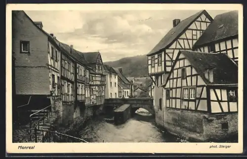 AK Monreal /Eifel, Ortspartie mit Brücke