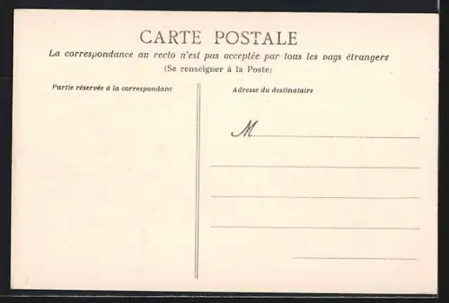 AK Pen-Bron, Facade Sud de l`édifice entourée de pins et de dunes