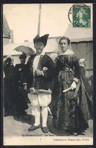 AK Bourg-de-Batz, Les beaux costumes d`autrefois