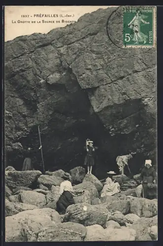 AK Préfailles /L.-Inf., La Grotte de la Source de Birocho