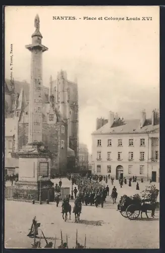AK Nantes, Place et Colonne Louis XVI