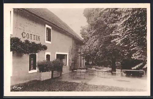 AK Châteaufort-Motz /Savoie, Café-Restaurant-Pension Cottin et sa terrasse ombragée