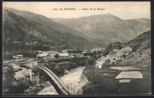 AK St-Michel, Usine de la Sausse et vue sur la vallée montagneuse