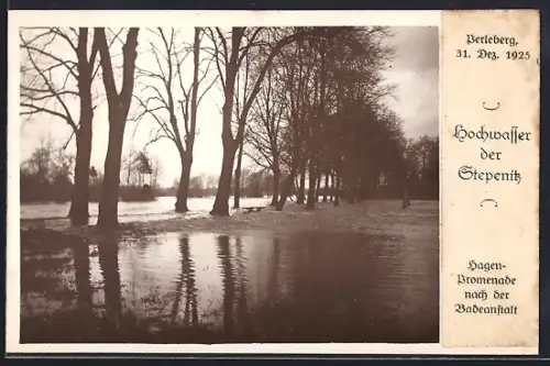 Foto-AK Perleberg, Hochwasser der Stepenitz 1925, Hagen-Promenade nach der Badeanstalt