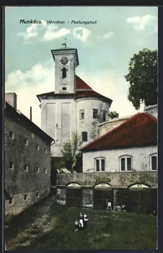 AK Munkács, Várudvar