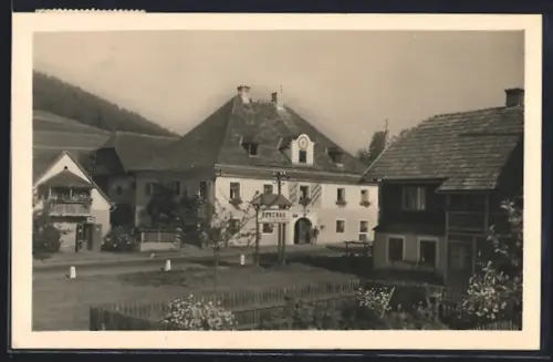 AK Perchau /Stmk., Gasthaus Gottfried Köck am Ortseingang