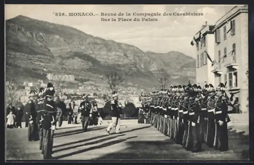 AK Monaco, Revue de la Compagnie des Carabiniers sur la Place du Palais
