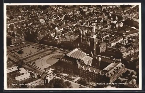 AK Kopenhagen, Raadhuspladsen, Luftfoto