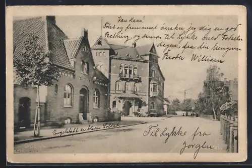 AK Odense, Strassenpartie mit zwei Gebäuden