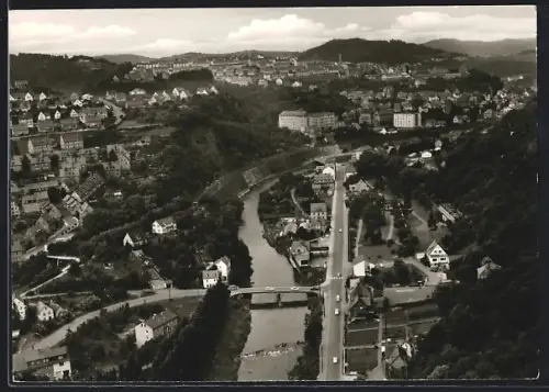 AK Idar-Oberstein, Panoramaansicht mit Fluss und Brücke