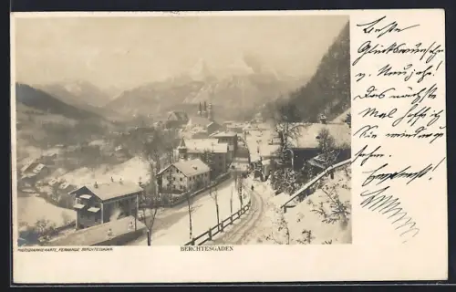 AK Berchtesgaden, Winteransicht mit Pfarrkirche und Watzmann