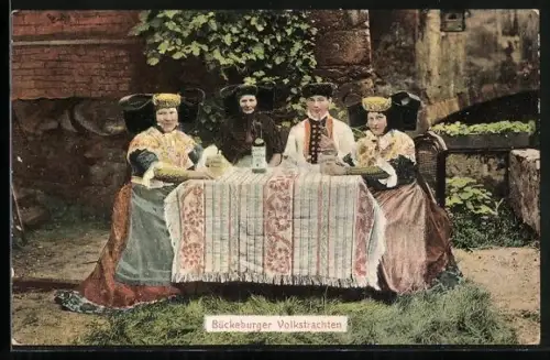 AK Frauen in Bückeburger Volkstrachten, Tracht Schaumburg-Lippe