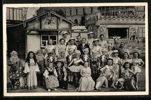 AK Schaefer's Märchenstadt Lilliput, Liliputaner Gruppenbild