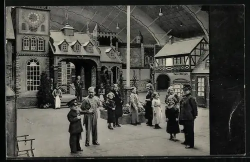 AK Schaefers Märchenstadt Lilliput, Liliputaner auf der Strasse