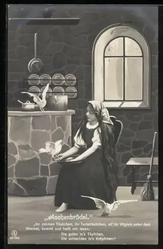 AK Aschenbrödel füttert die Tauben, Märchen