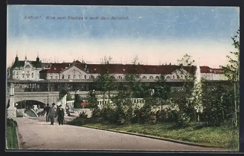 AK Erfurt, Blick vom Stadtpark nach dem Bahnhof