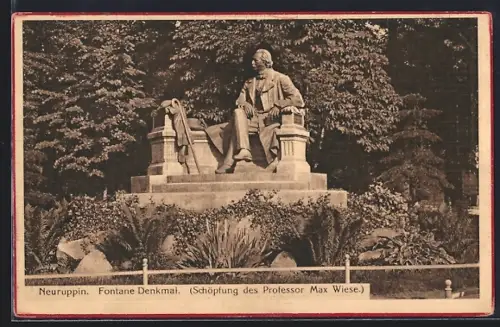 AK Neuruppin, Fontane Denkmal, Schöpfung des Professor Max Wiese
