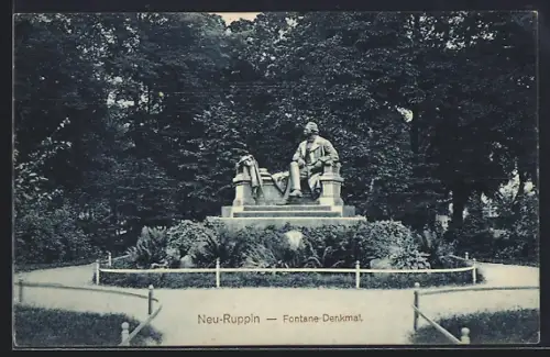 AK Neu-Ruppin, Fontane-Denkmal