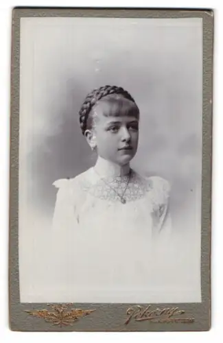 Fotografie Pokorny, Wien, Graben 17, Lilly im Porträt