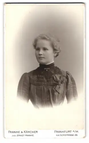 Fotografie Franke & Kärcher, Frankfurt a. M., Kaiserstrasse 29, Franziska im Porträt
