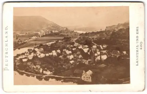 Fotografie unbekannter Fotograf, Ansicht Bad Ems, Blick auf den Ort im Lahntal