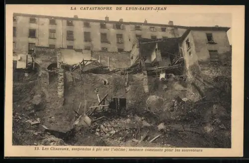 AK Lyon-Saint-Jean, Les Chazeaux, suspendus à pic sur l`abîme, menace constante pour les sauveteurs