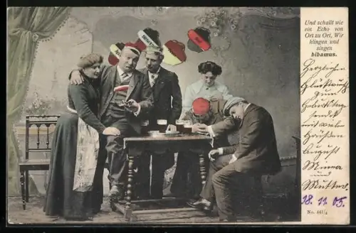 AK Studenten mit Servierdamen, ...und singen bibamus