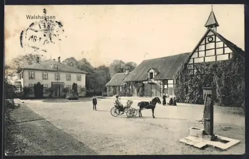 AK Heinde / Salzdetfurth, Gut Walshausen, Pferdewagen und Fachwerkhaus