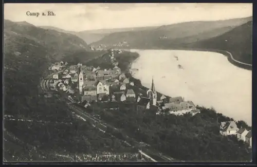 AK Camp a. Rh., Ortsansicht mit Kirche und Rhein