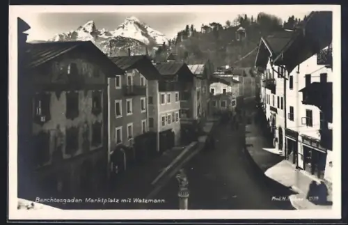 AK Berchtesgaden, Marktplatz mit Watzmann