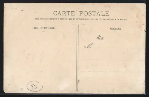 AK Brides-les-Bains, L`Église et rue animée avec calèche