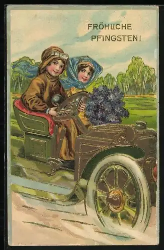 Präge-AK Kleines Paar mit Fliederstrauss im offenen Automobil, Pfingstgruss