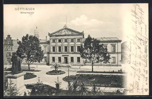 AK Göttingen, Wilhelmsplatz, Parkanlage und Statue