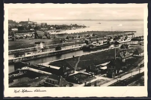 AK Kiel-Holtenau, Schleusen, Hafen, Schiffe
