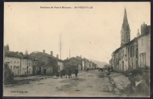 AK Montauville, Vue de la rue principale avec église et charrettes tirées par des chevaux