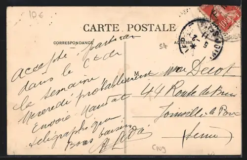 AK Neuves-Maisons, Rue de Neufchâteau avec vue sur les bâtiments et le paysage environnant