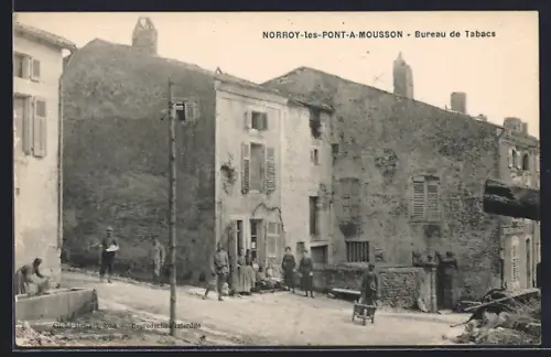 AK Norroy-lès-Pont-à-Mousson, Bureau de Tabacs et scène de rue animée