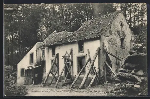 AK Pont-à-Mousson, Bombardement, Fontaine du Père Hilarion