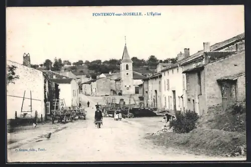 AK Fontenoy-sur-Moselle, L`église et la rue principale animée