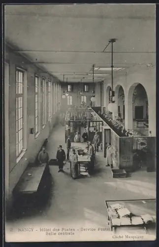 AK Nancy, Hôtel des Postes, Service Postal, Salle centrale
