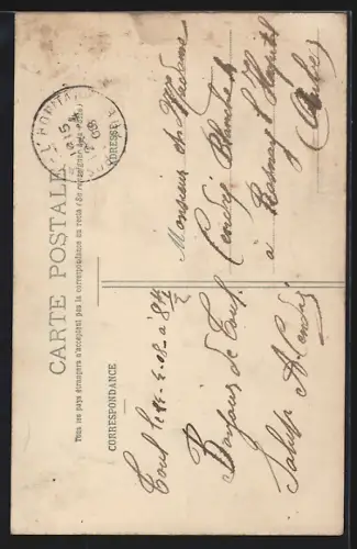 AK Toul, Hôtel des Postes, Rue de Rigny, avec des passants devant l`entrée des Postes et Télégraphes