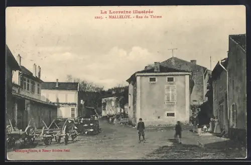 AK Malleloy, Rue du Thème avec villageois et chariots
